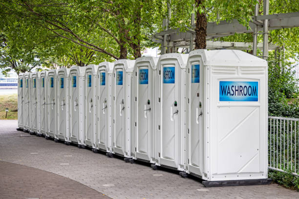 Best Portable restroom trailer rental  in Eldorado At Santa Fe, NM